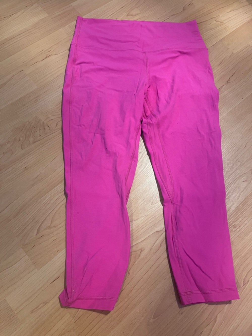 lululemon athletica Hot Pink Capri Leggings